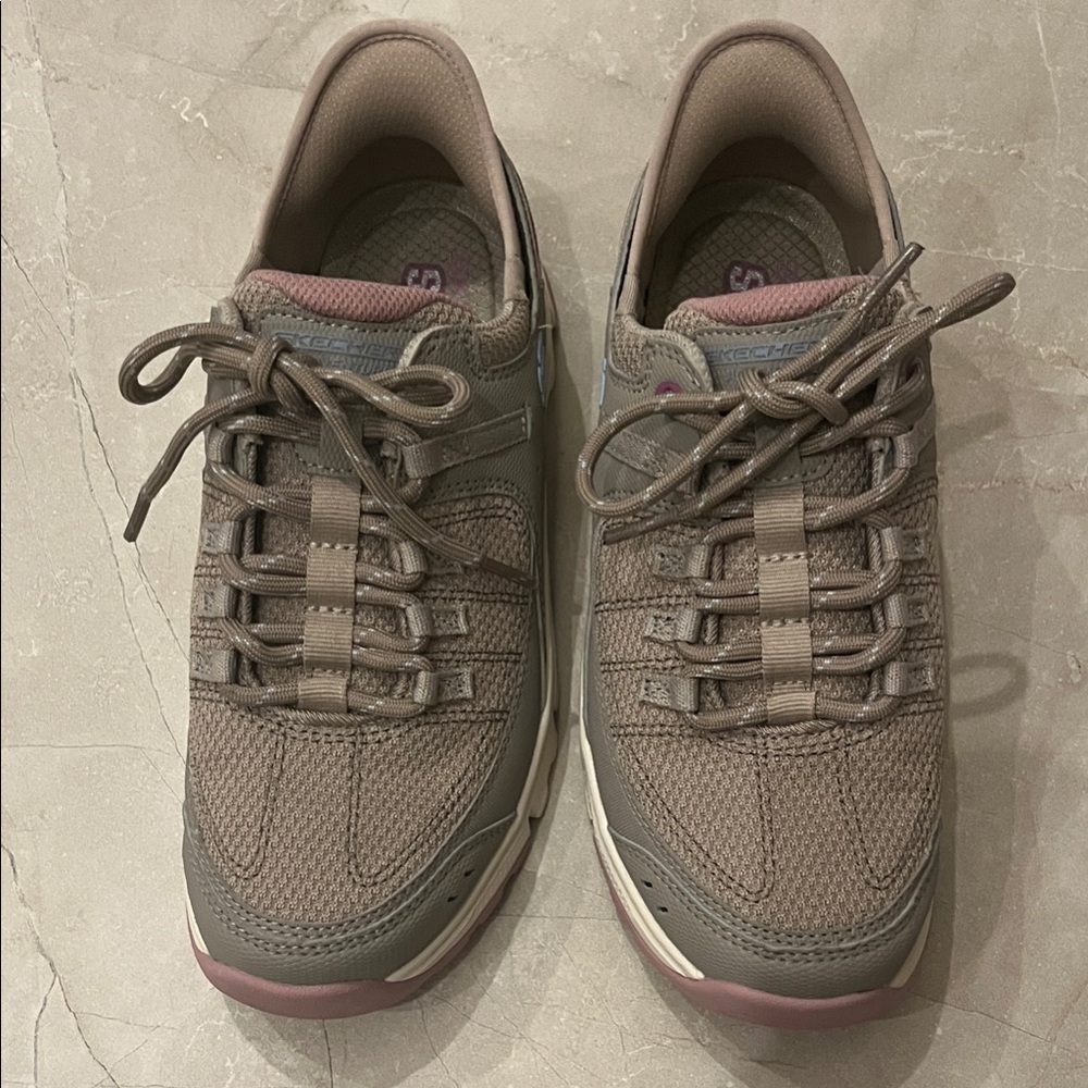 Skechers Women's Taupe and Pink Sneakers size 7.5